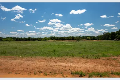 9 Baj Ln, Fredericksburg, TX 78624 - Photo 13