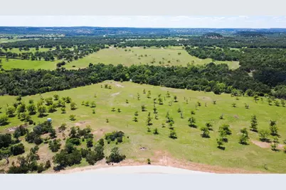 12 Baj Ln, Fredericksburg, TX 78624 - Photo 11