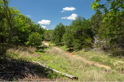 13 Baj Ln, Fredericksburg, TX 78624 - Photo 5