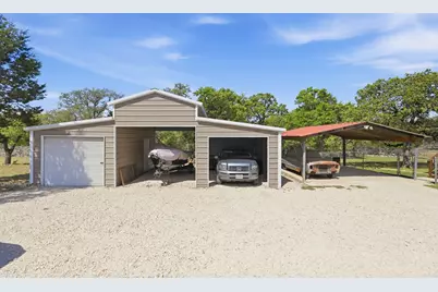 912 Alamo Rd, Fredericksburg, TX 78624 - Photo 15