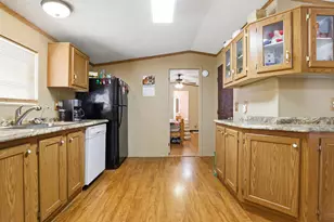 912 Alamo Rd, Fredericksburg, TX 78624 - Photo 5