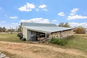 1447 Royal Oaks Loop, Fredericksburg, TX 78624 - Photo 39