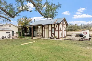 1447 Royal Oaks Loop, Fredericksburg, TX 78624 - Photo 67