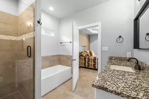 237 Dudley Wy, Fredericksburg, TX 78624 - Photo 11