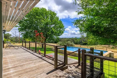 1556 Pfiester Rd, Fredericksburg, TX 78624 - Photo 23