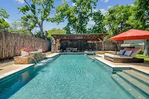 609 W Austin St, Fredericksburg, TX 78624 - Photo 37