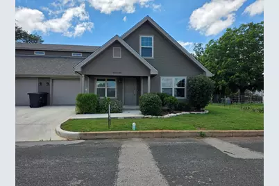 1004 E Hill St #B, Fredericksburg, TX 78624 - Photo 1