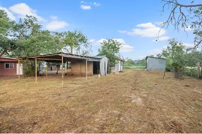 604 N Cherry St, Fredericksburg, TX 78624 - Photo 13