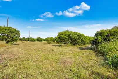 179 Woodland Dr, Fredericksburg, TX 78624 - Photo 15
