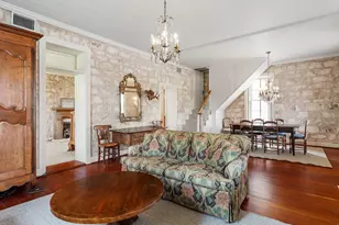 209 W San Antonio St, Fredericksburg, TX 78624 - Photo 11