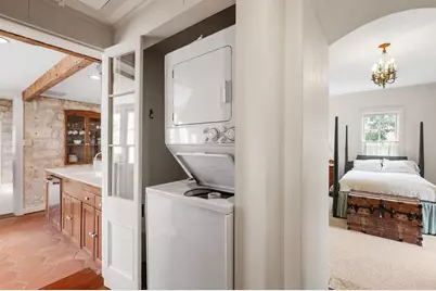 209 W San Antonio St, Fredericksburg, TX 78624 - Photo 17