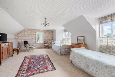 209 W San Antonio St, Fredericksburg, TX 78624 - Photo 21