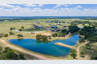 314 Interlaken St., Fredericksburg, TX 78624 - Photo 5