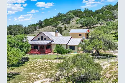 6334 E Ranch Rd 1631, Fredericksburg, TX 78624 - Photo 7