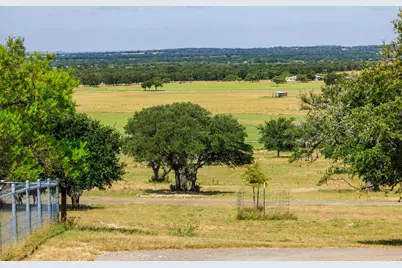 6334 E Ranch Rd 1631, Fredericksburg, TX 78624 - Photo 39