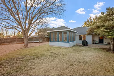 1003 Avenue A, Fredericksburg, TX 78624 - Photo 23