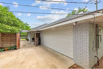 1003 Avenue A, Fredericksburg, TX 78624 - Photo 25