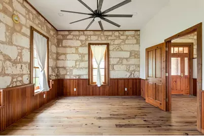 1461 S US Hwy 87, Fredericksburg, TX 78624 - Photo 17