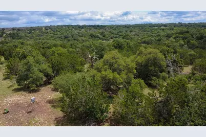 228 Spring Rd, Fredericksburg, TX 78624 - Photo 7