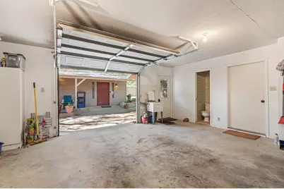 607 Franklin, Fredericksburg, TX 78624 - Photo 29