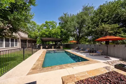 306 S Acorn St, Fredericksburg, TX 78624 - Photo 53