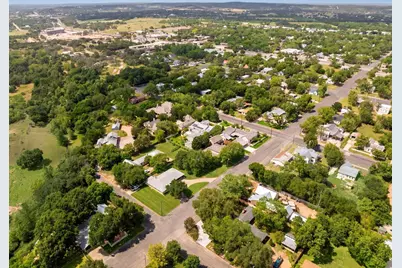 306 S Acorn St, Fredericksburg, TX 78624 - Photo 75