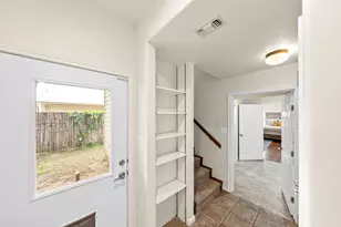 306 S Acorn St, Fredericksburg, TX 78624 - Photo 27