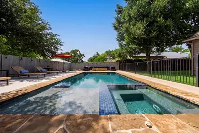306 S Acorn St, Fredericksburg, TX 78624 - Photo 51