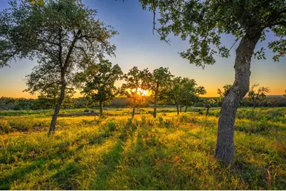 198 N Stanley Ct, Kerrville, TX 78028 - Photo 5