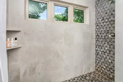 406 W Schubert St, Fredericksburg, TX 78624 - Photo 31