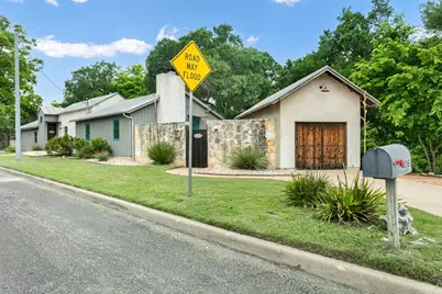 406 W Schubert St, Fredericksburg, TX 78624 - Photo 49