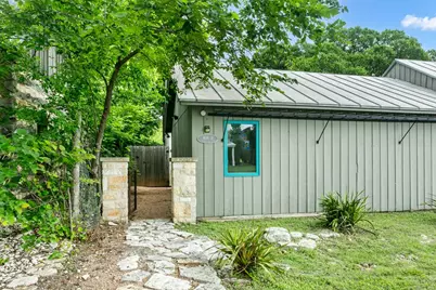 406 W Schubert St, Fredericksburg, TX 78624 - Photo 47