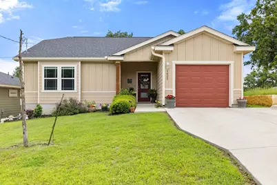 1625 Packsaddle Dr, Kingsland, TX 78639 - Photo 1