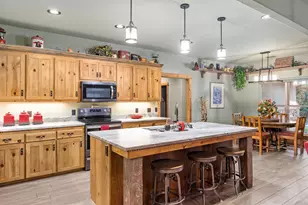 195 Kamira Dr, Kerrville, TX 78028 - Photo 13