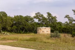 195 Kamira Dr, Kerrville, TX 78028 - Photo 45