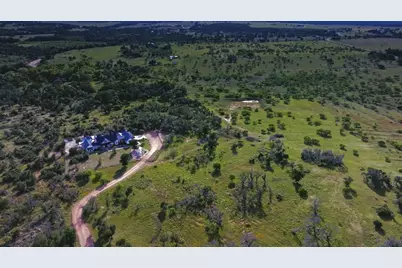 272 Slate Rock Rd, Willow City, TX 78675 - Photo 5