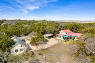 260 Chinaberry Ln, Fredericksburg, TX 78624 - Photo 1