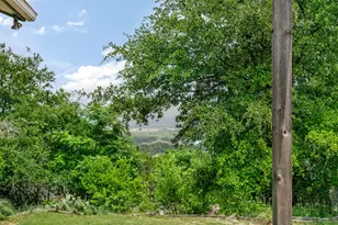 260 Chinaberry Ln, Fredericksburg, TX 78624 - Photo 15