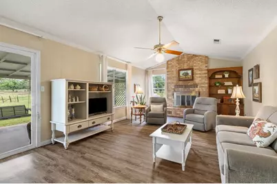 178 Ragland Ln, Fredericksburg, TX 78624 - Photo 13
