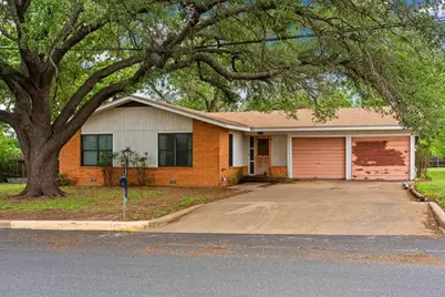 131 W Lower Crabapple Rd, Fredericksburg, TX 78624 - Photo 1