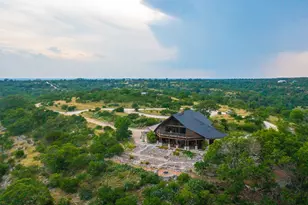 225 Valley View Dr, Comfort, TX 78013 - Photo 3