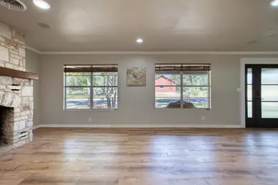202 Bluebonnet, Fredericksburg, TX 78624 - Photo 21
