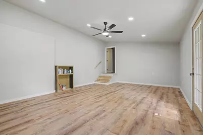 202 Bluebonnet, Fredericksburg, TX 78624 - Photo 15