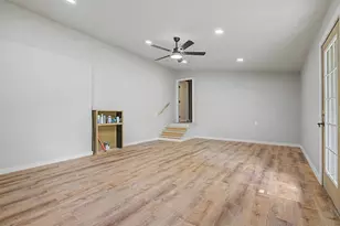 202 Bluebonnet, Fredericksburg, TX 78624 - Photo 15