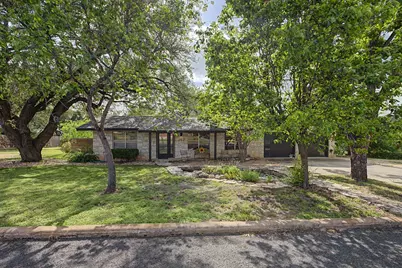 202 Bluebonnet, Fredericksburg, TX 78624 - Photo 21