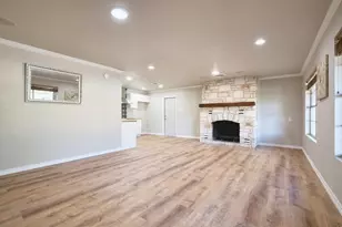 202 Bluebonnet, Fredericksburg, TX 78624 - Photo 35