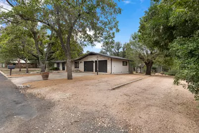 202 Bluebonnet, Fredericksburg, TX 78624 - Photo 7