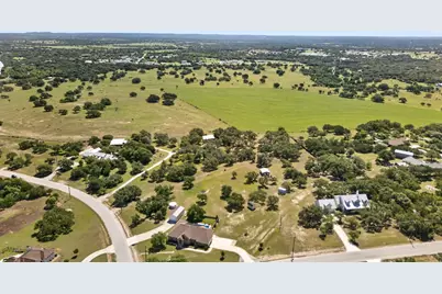 106 El Nopal Dr, Blanco, TX 78606 - Photo 5
