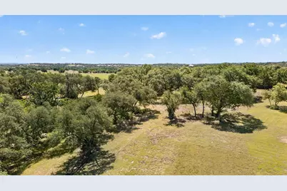 106 El Nopal Dr, Blanco, TX 78606 - Photo 9