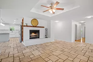 110 Live Oak Ln, Kerrville, TX 78028 - Photo 11
